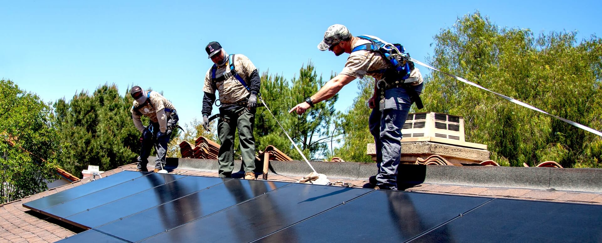 The best solar installers installing solar panels